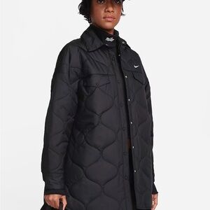 Nike sportswear essential quilted trench oversized XS